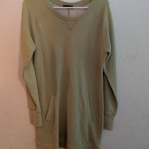 Green Long Sleeve Sweater Dress